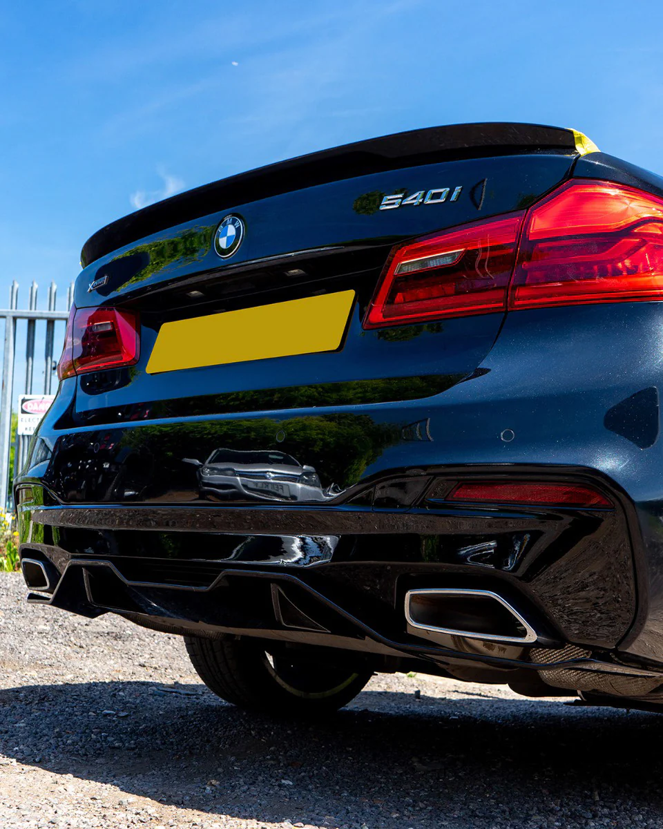 BMW 5 SERIES G30 GLOSS BLACK SPOILER - MP STYLE - BLAK BY CT CARBON - Image 7