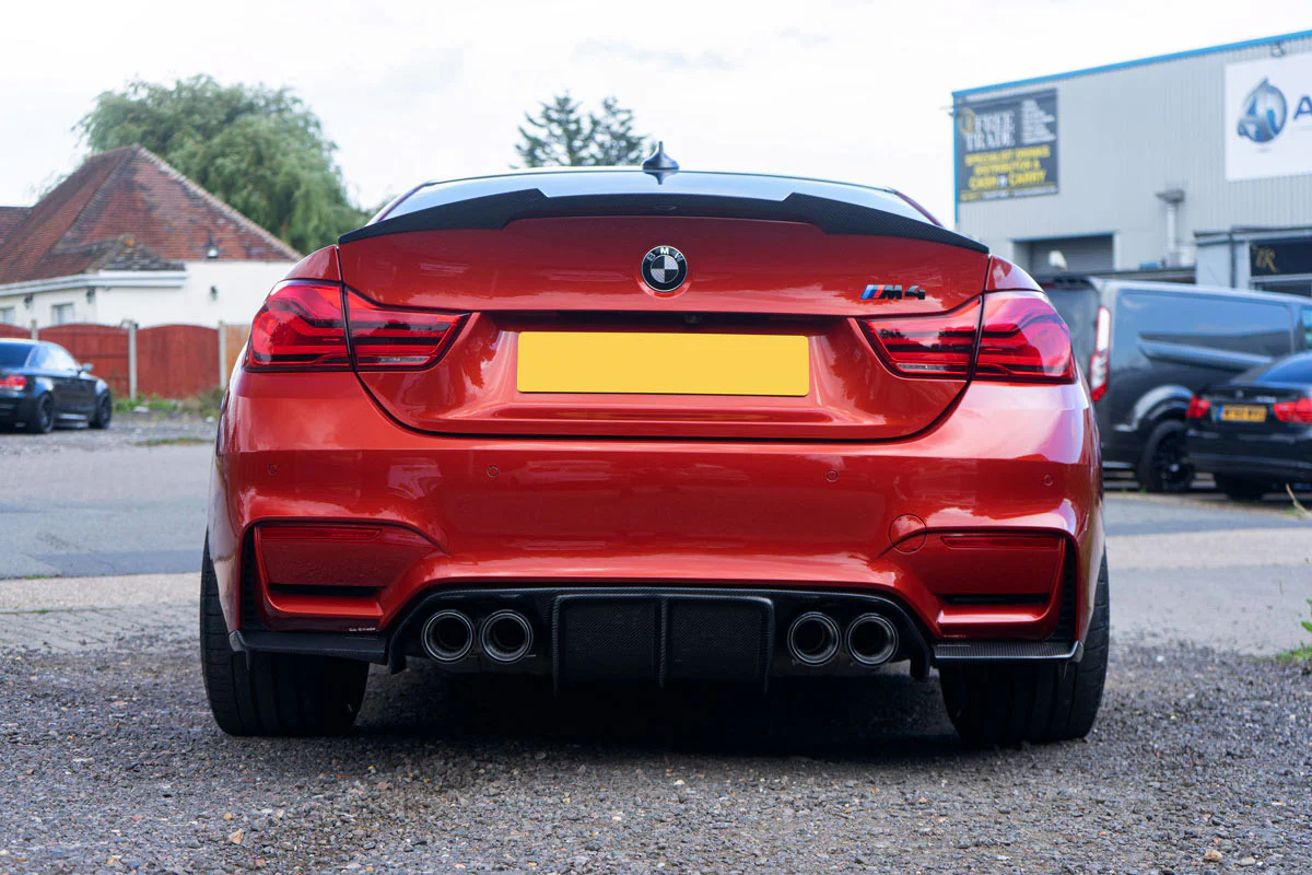 BMW M4 F82 CARBON FIBRE SPOILER - V STYLE - Image 8