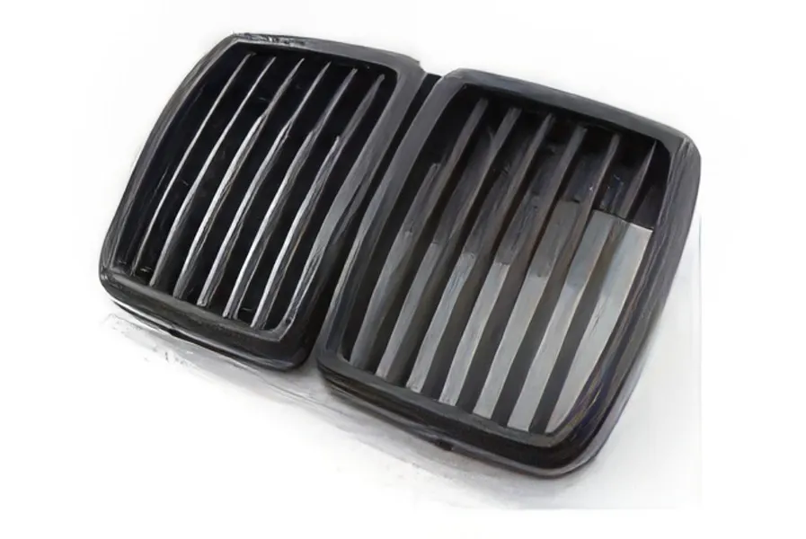E30 Matte Black Kidney Grilles