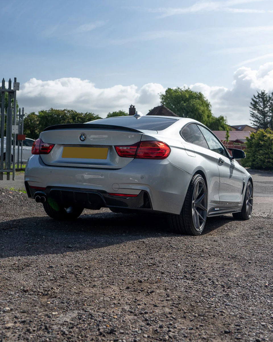 F32 MStyle performance carbon rear spoiler - Image 3