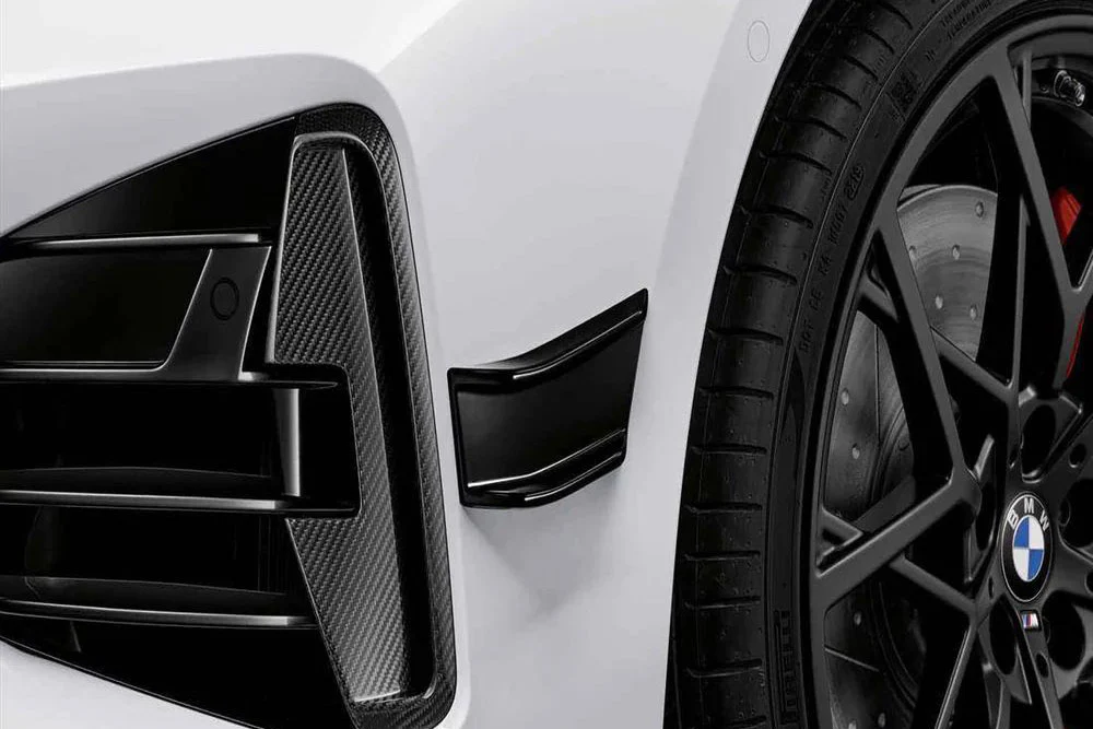 Genuine BMW G22 & G23 Gloss Black Front Bumper Aero Flicks