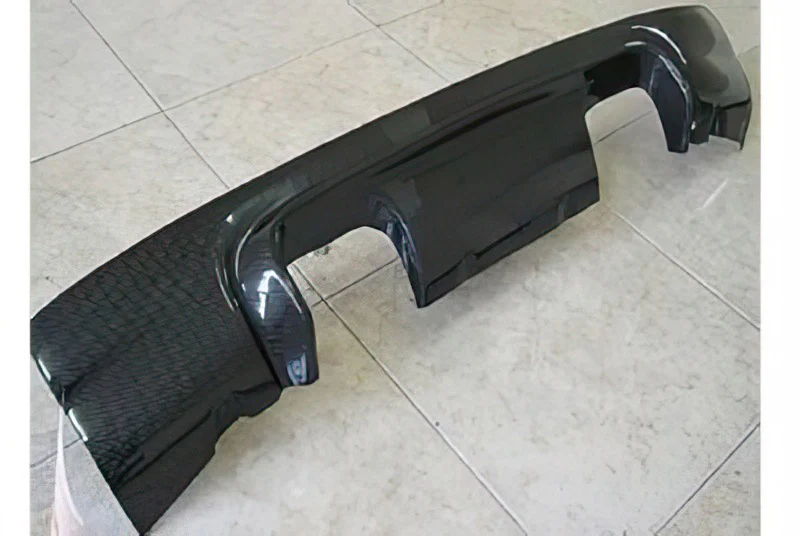 MStyle CSL style rear diffuser, full carbon finish